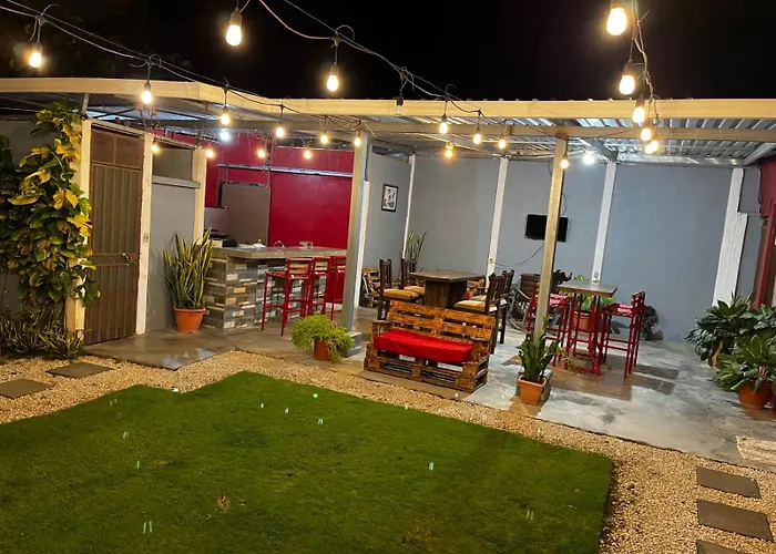 Gamboa Lodging 1